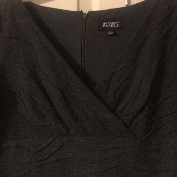 Gray V Neckline Dress - Picture 3 of 7